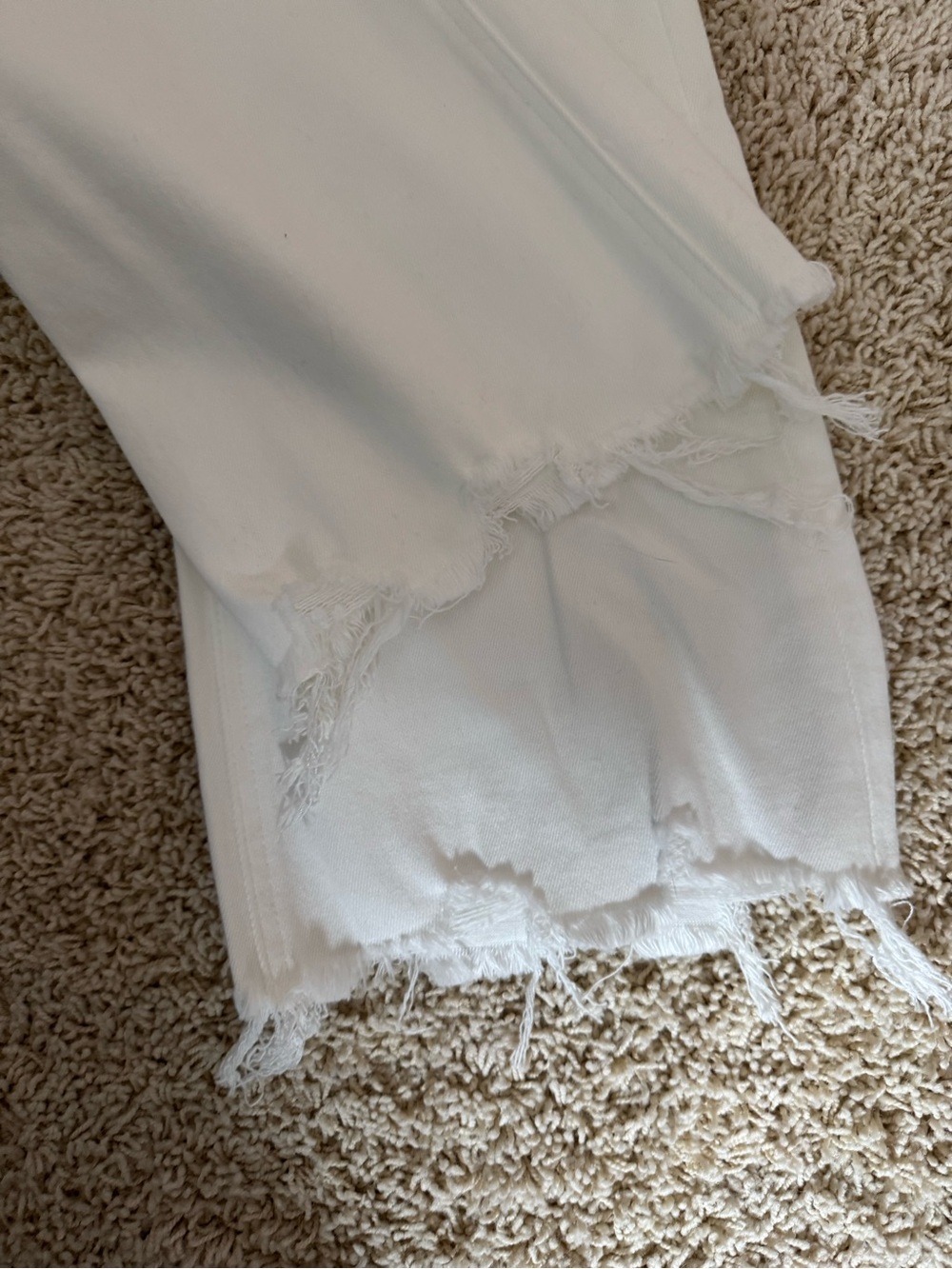 NWT | VERVET BY FLYING MONKEY | White High-Rise Raw Fringe Hem Jeans | Size 29 - Picture 7 of 10